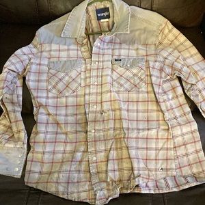 Men’s Plaid Button Down Shirt